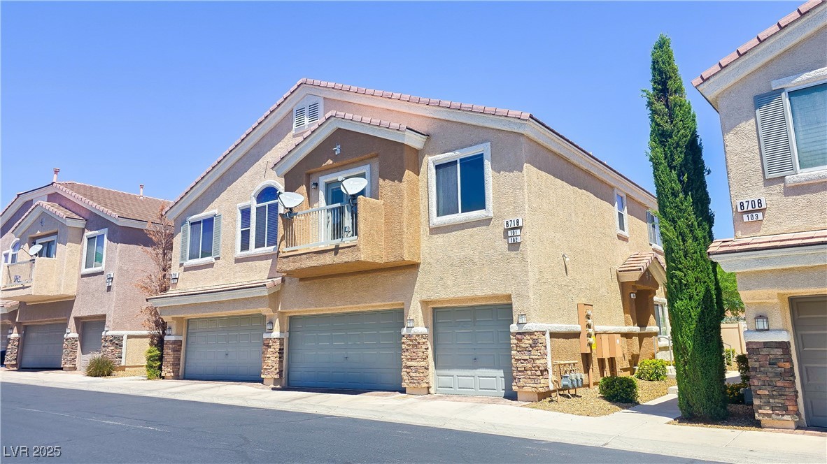 8718 Tom Noon Avenue 101 Property Photo 1
