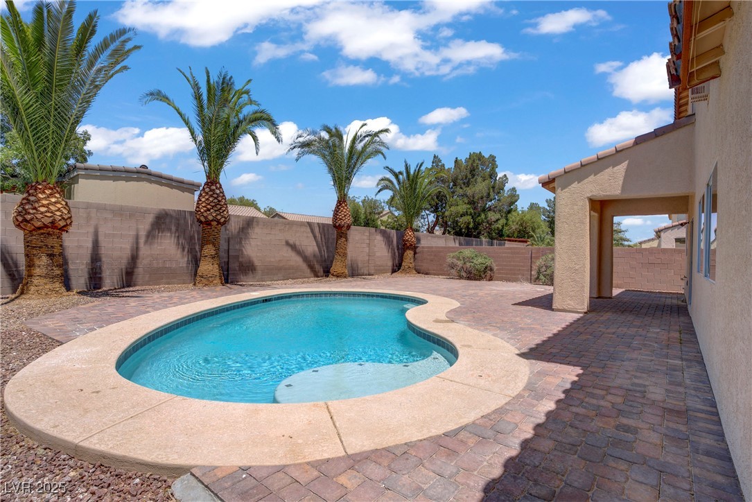 1208 Silver Bark Avenue Property Photo 1