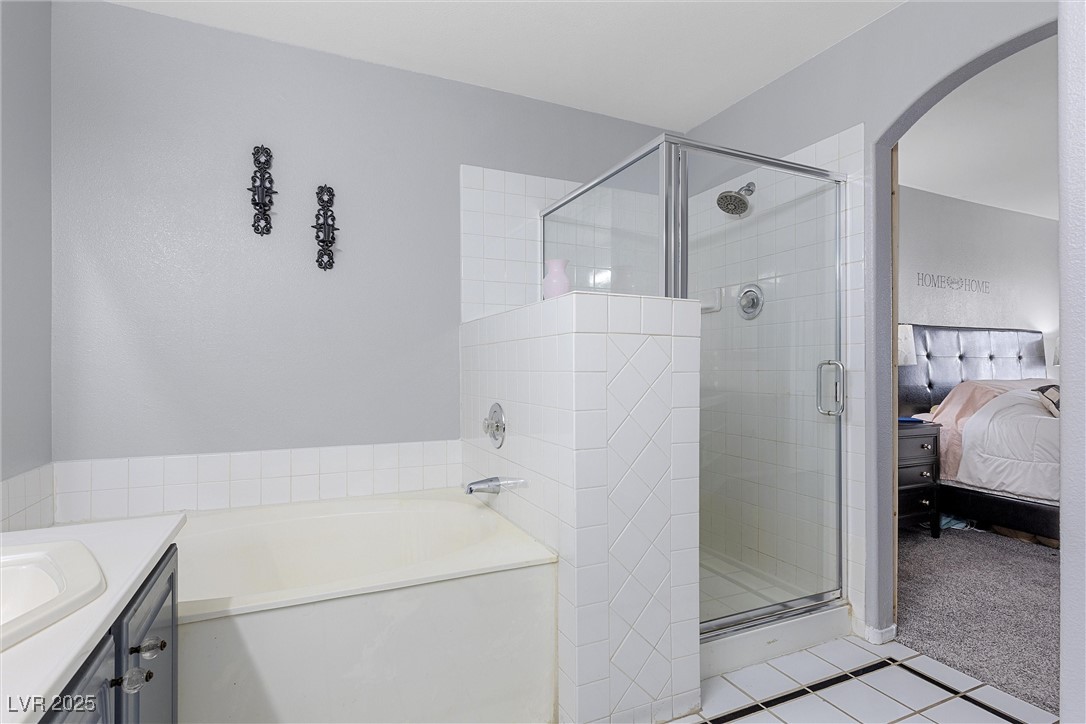 3950 South Sandhill Road 132 Property Photo 11