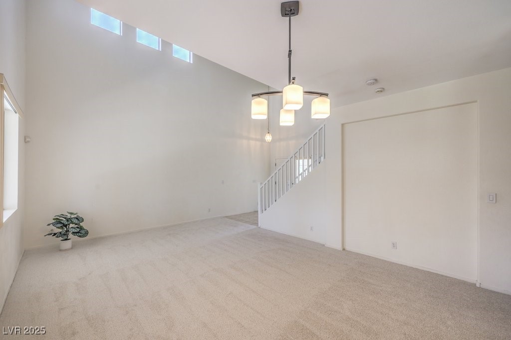 5209 Mantua Court Property Photo 7