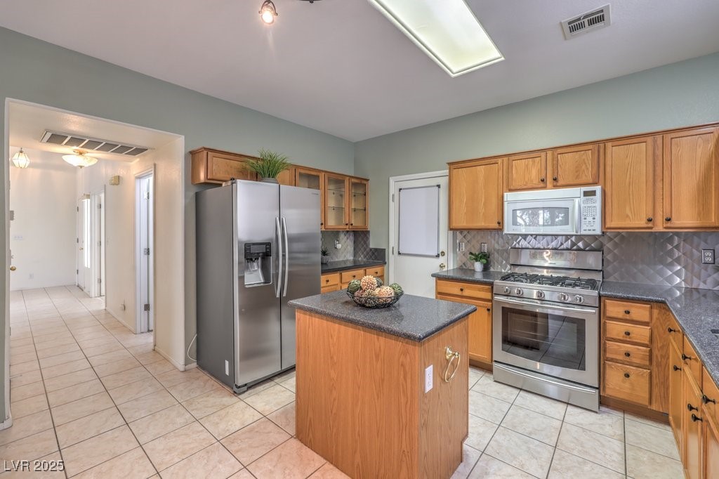 5209 Mantua Court Property Photo 17