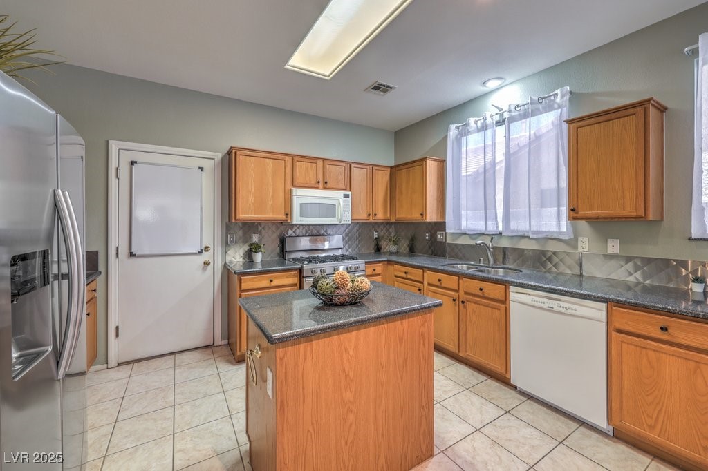 5209 Mantua Court Property Photo 18