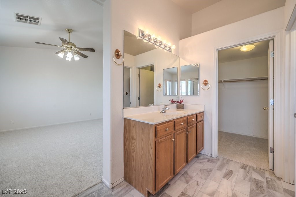 5209 Mantua Court Property Photo 32