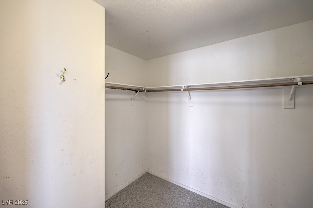5209 Mantua Court Property Photo 33