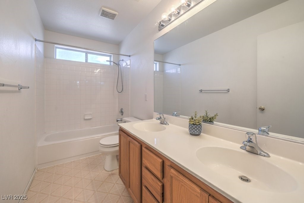 5209 Mantua Court Property Photo 37