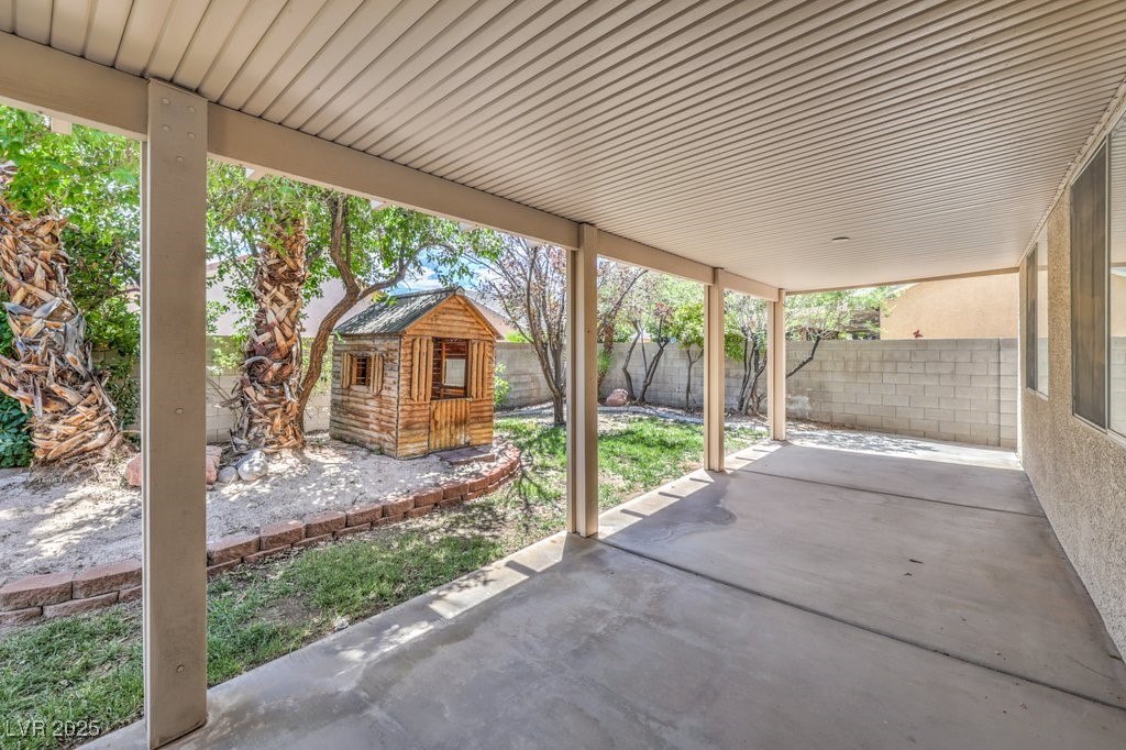 5209 Mantua Court Property Photo 46