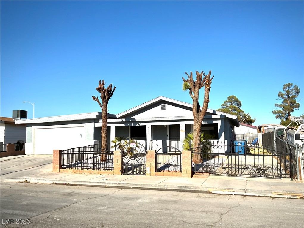 4212 Paramount Street