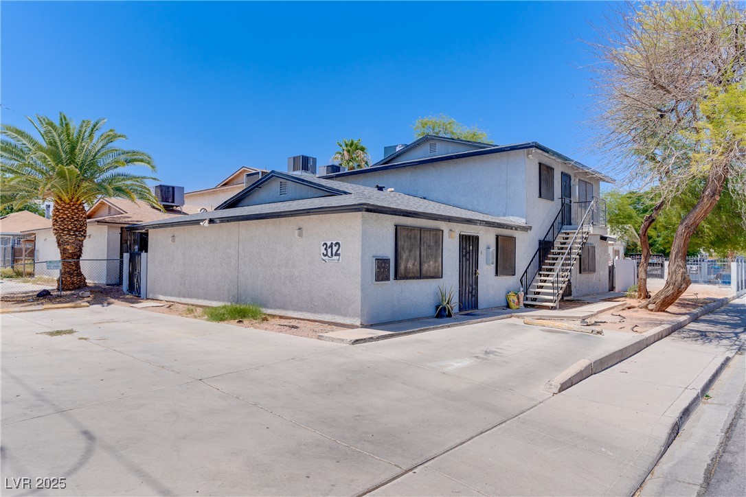 312 East Tonopah Avenue C Property Photo 1