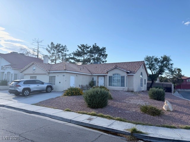 6428 Crystal Dew Drive Property Photo 3