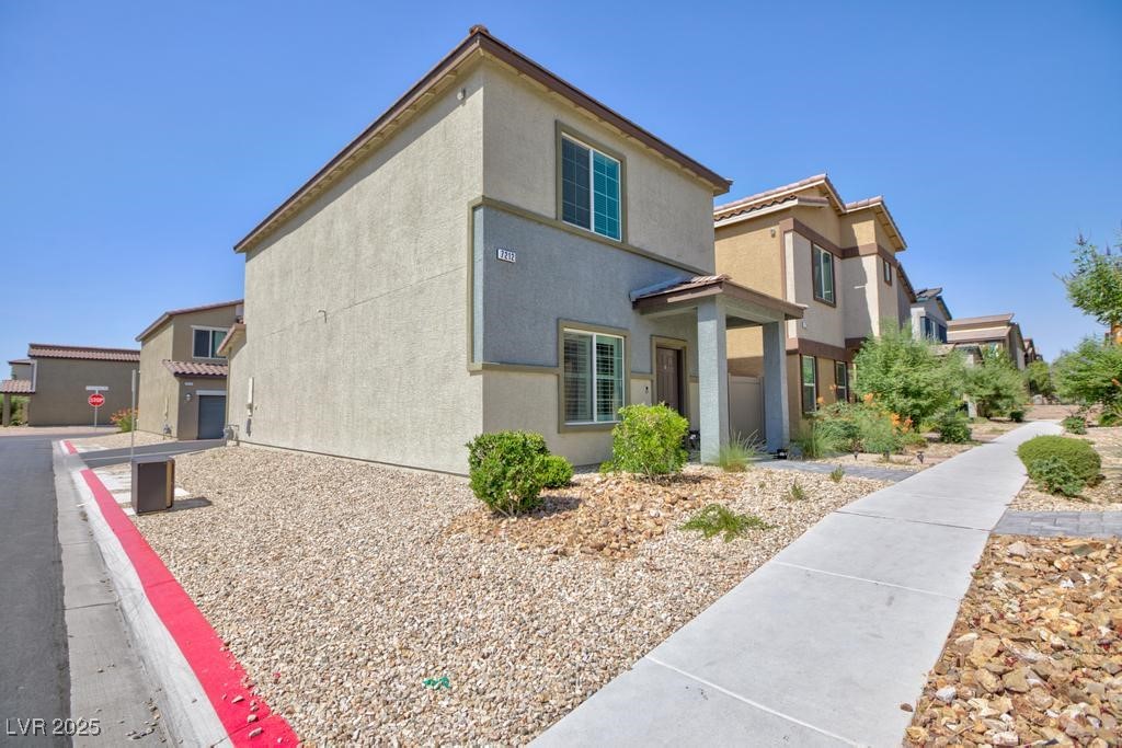 7212 Sunray Point Street Property Photo 1
