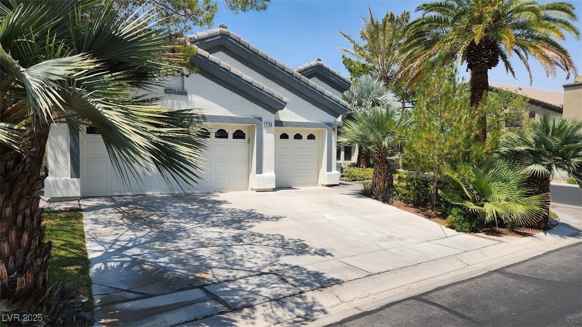 9096 Heavenly Valley Avenue Property Photo 2