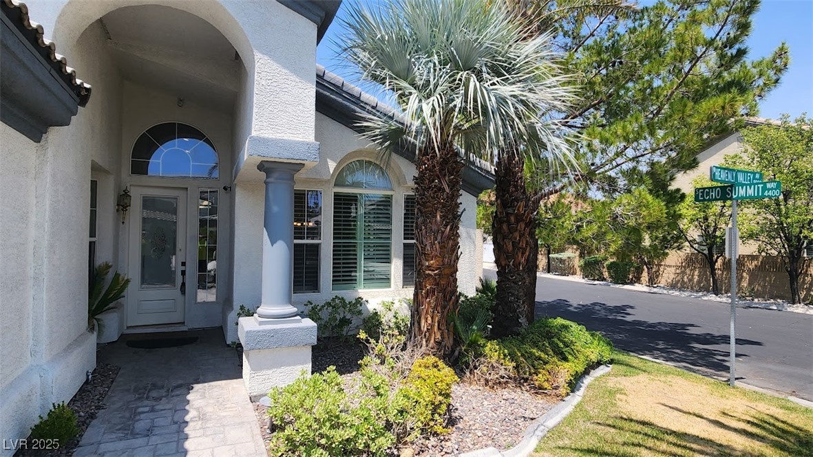 9096 Heavenly Valley Avenue Property Photo 4