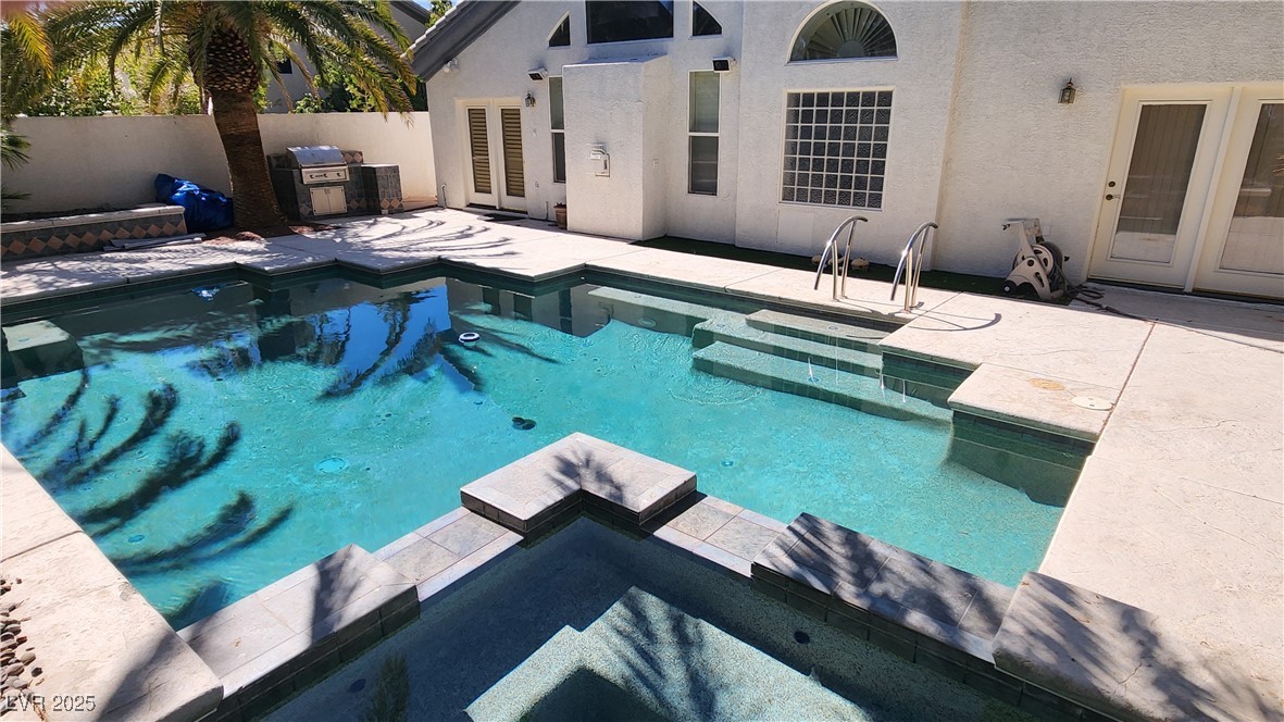 9096 Heavenly Valley Avenue Property Photo 33