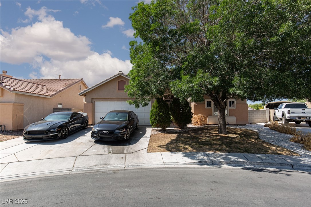 2631 Bed Knoll Court Property Photo 1