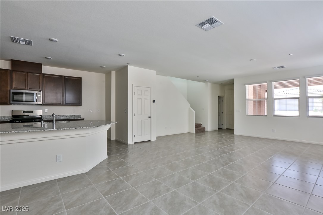 3464 Covilha Lane Property Photo 8