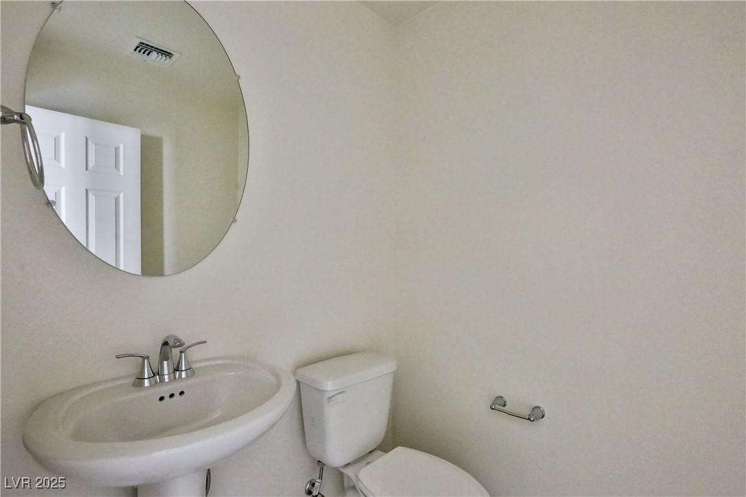 3464 Covilha Lane Property Photo 16