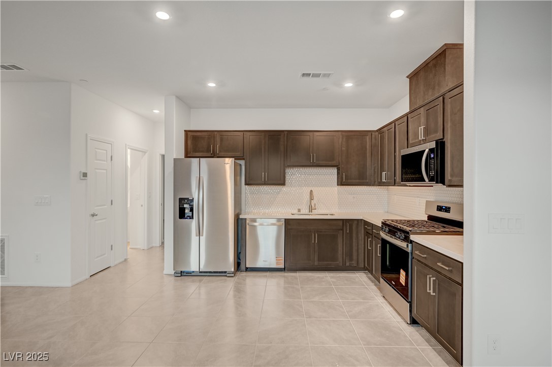 634 Bellus Place Property Photo 1