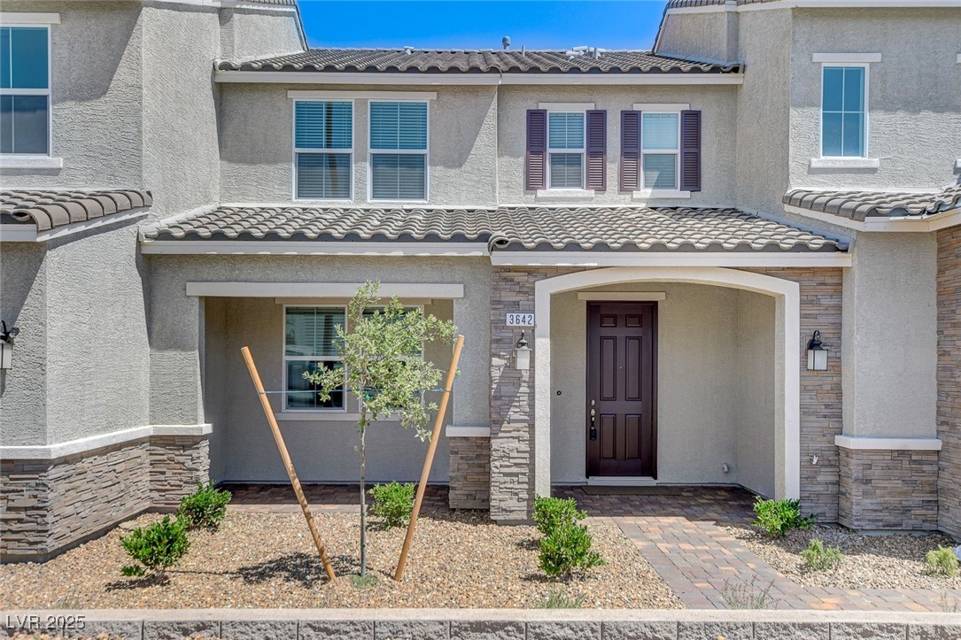 3642 Stoppani Avenue Property Photo 1