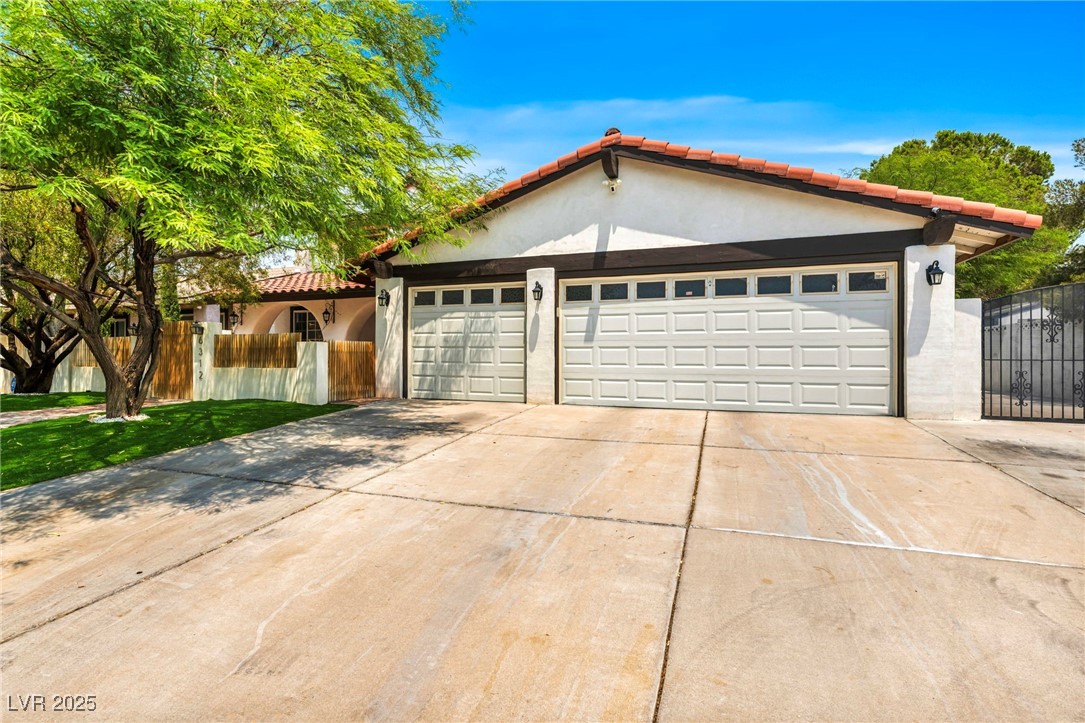 6312 Bluejay Way Property Photo 7