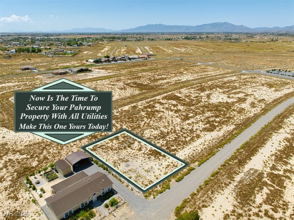 561 Fangio Lane Property Photo 14