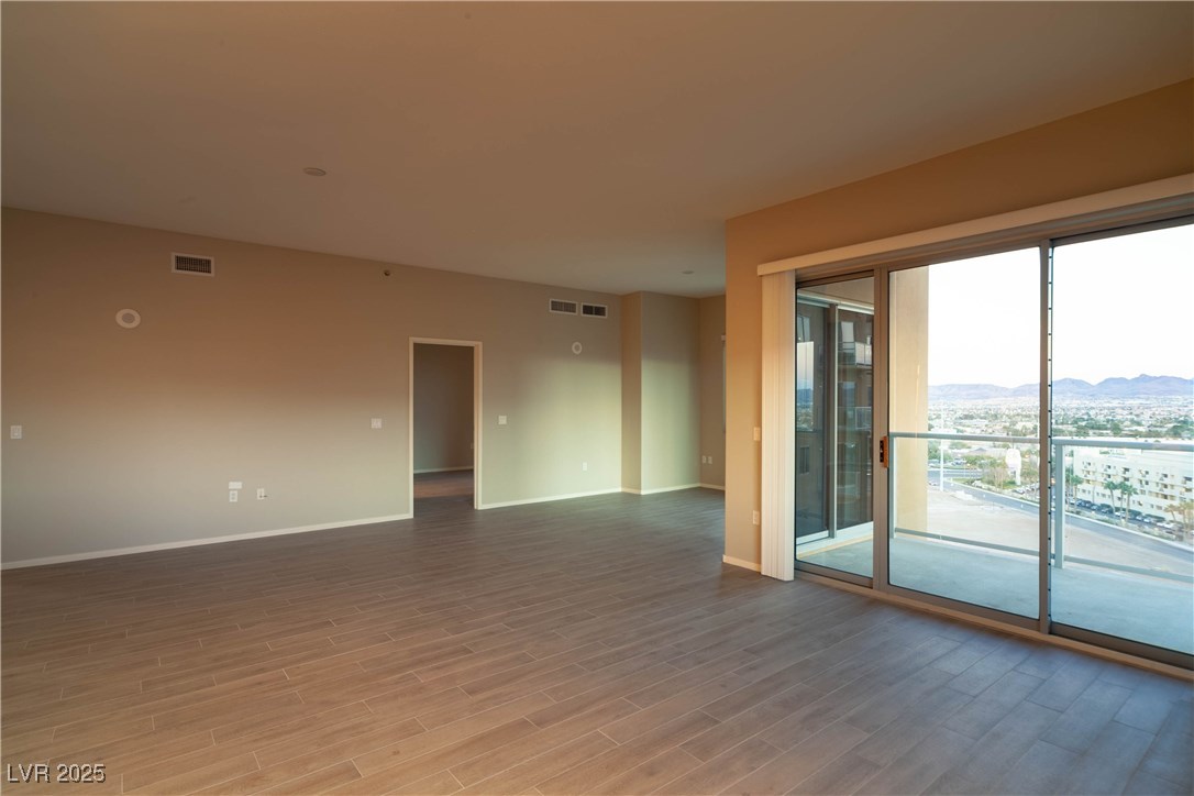 8255 Las Vegas Boulevard 1110 Property Photo 10