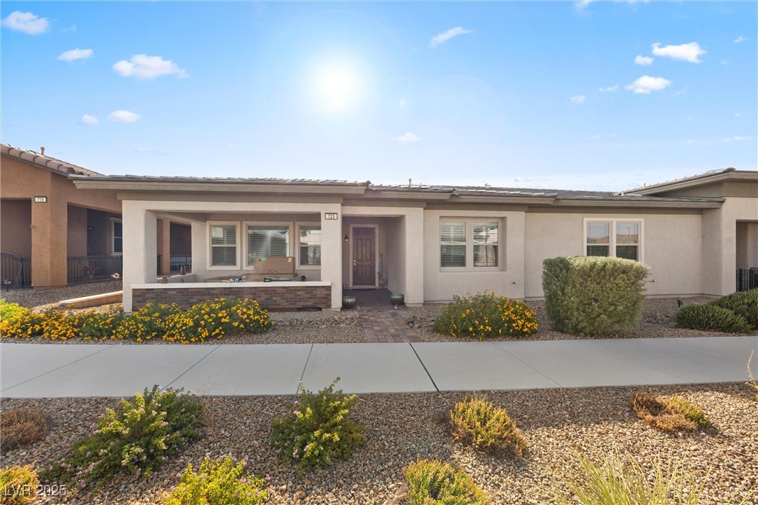 723 Orange Plume Walk 0