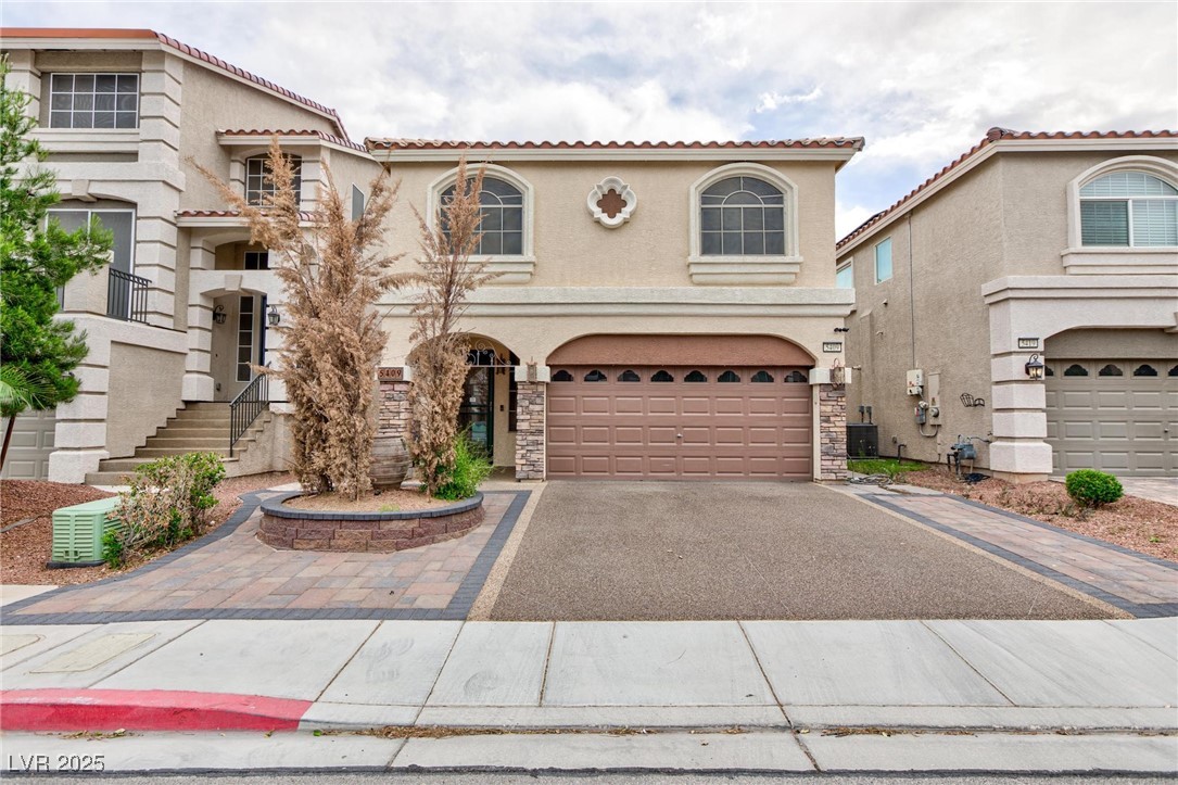 5409 Holding Avenue Property Photo 1