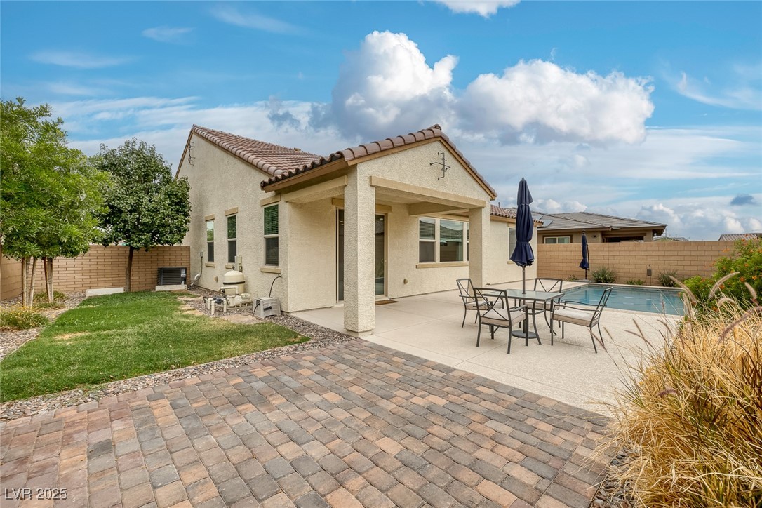 489 Intonation Street Property Photo 1