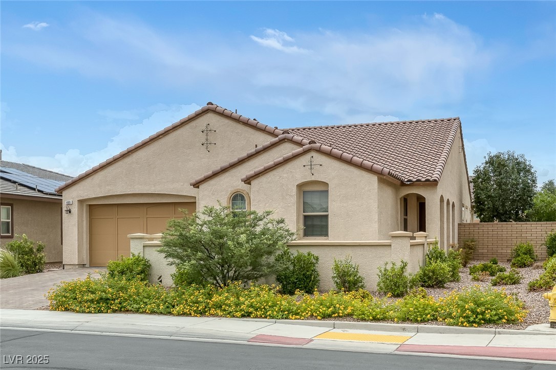 489 Intonation Street Property Photo 4