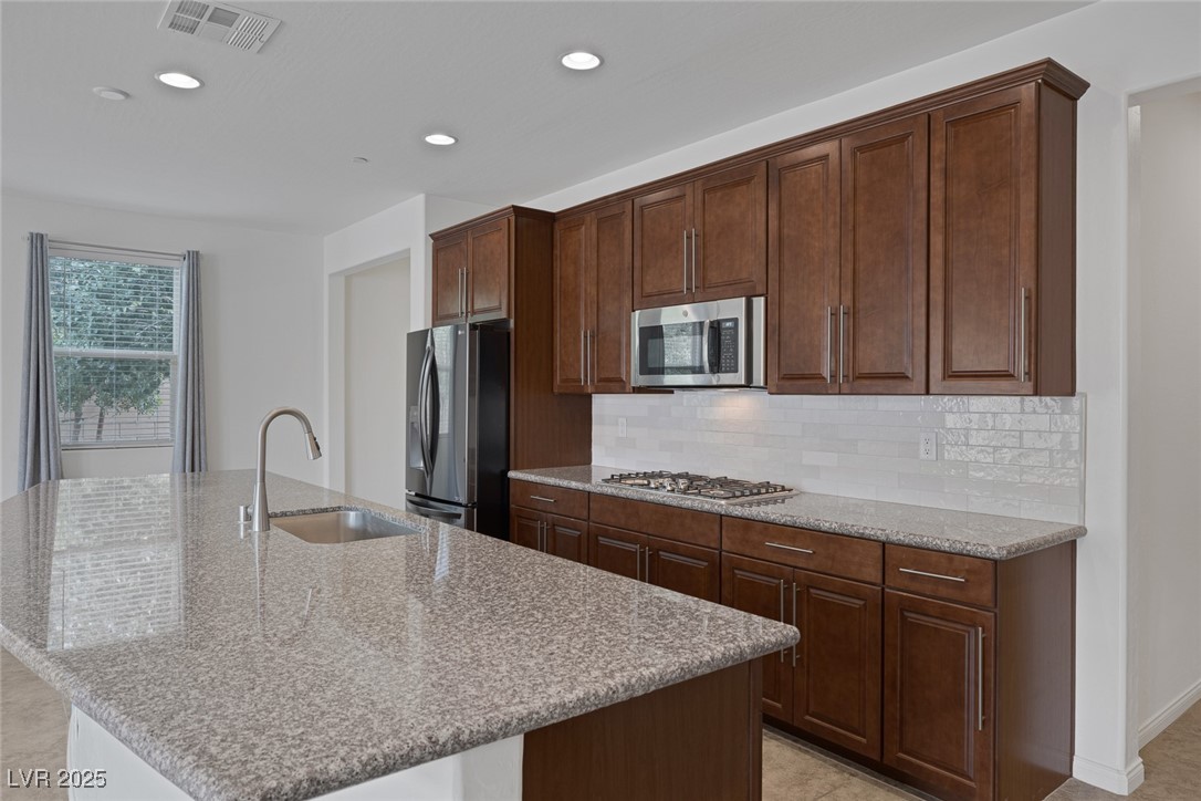 489 Intonation Street Property Photo 19
