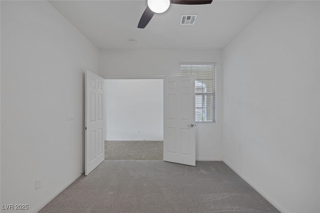 489 Intonation Street Property Photo 33