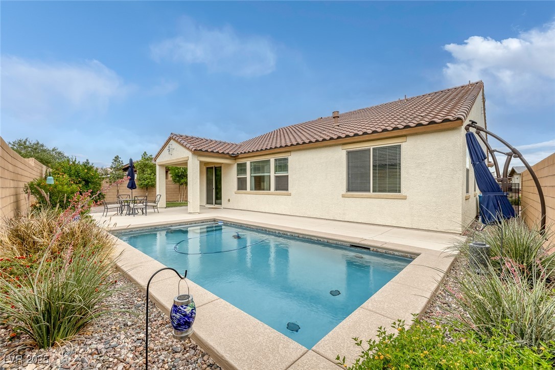 489 Intonation Street Property Photo 47
