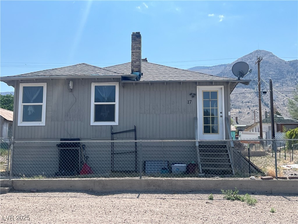 17 Second Street Property Photo 1