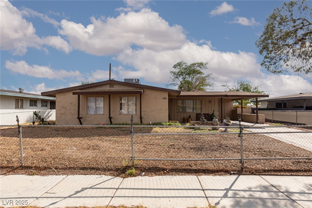 1204 Arrowhead Avenue Property Photo 1
