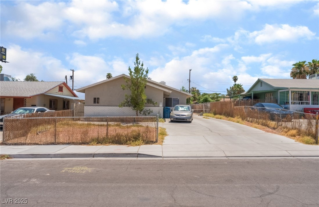 2002 Marlin Avenue