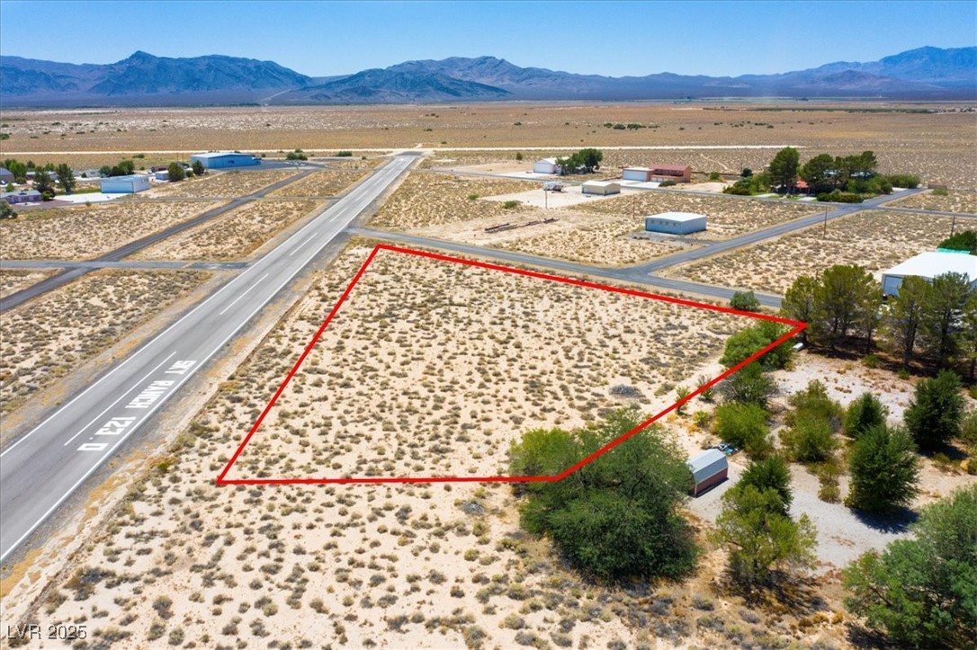 Luscombe Property Photo 3