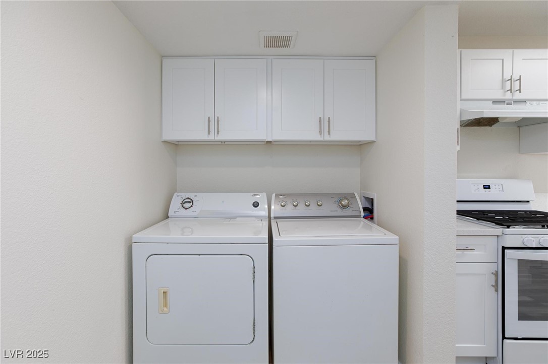 8048 West Rochelle Avenue Property Photo 16