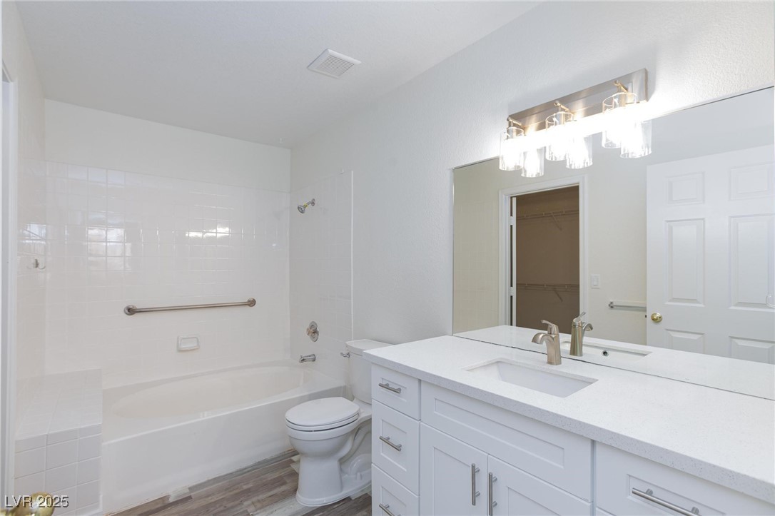 8048 West Rochelle Avenue Property Photo 24