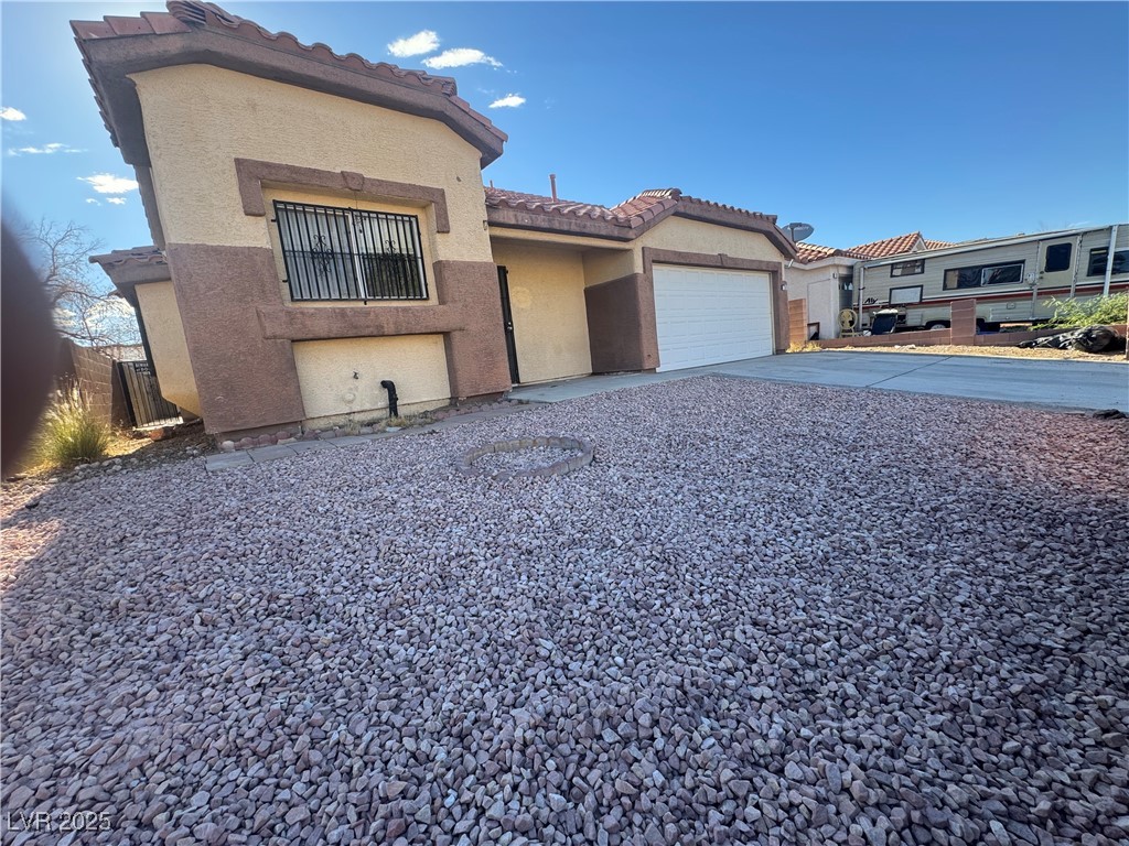 2503 River Oaks Drive Property Photo 1