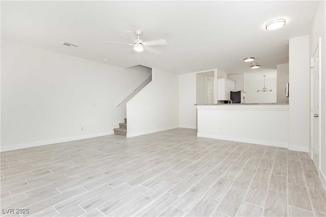 3041 Gary Cooper Street 103 Property Photo 6
