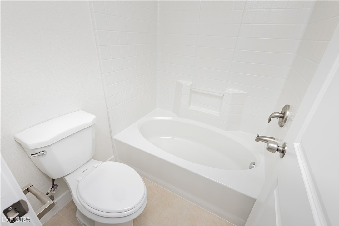 3041 Gary Cooper Street 103 Property Photo 26