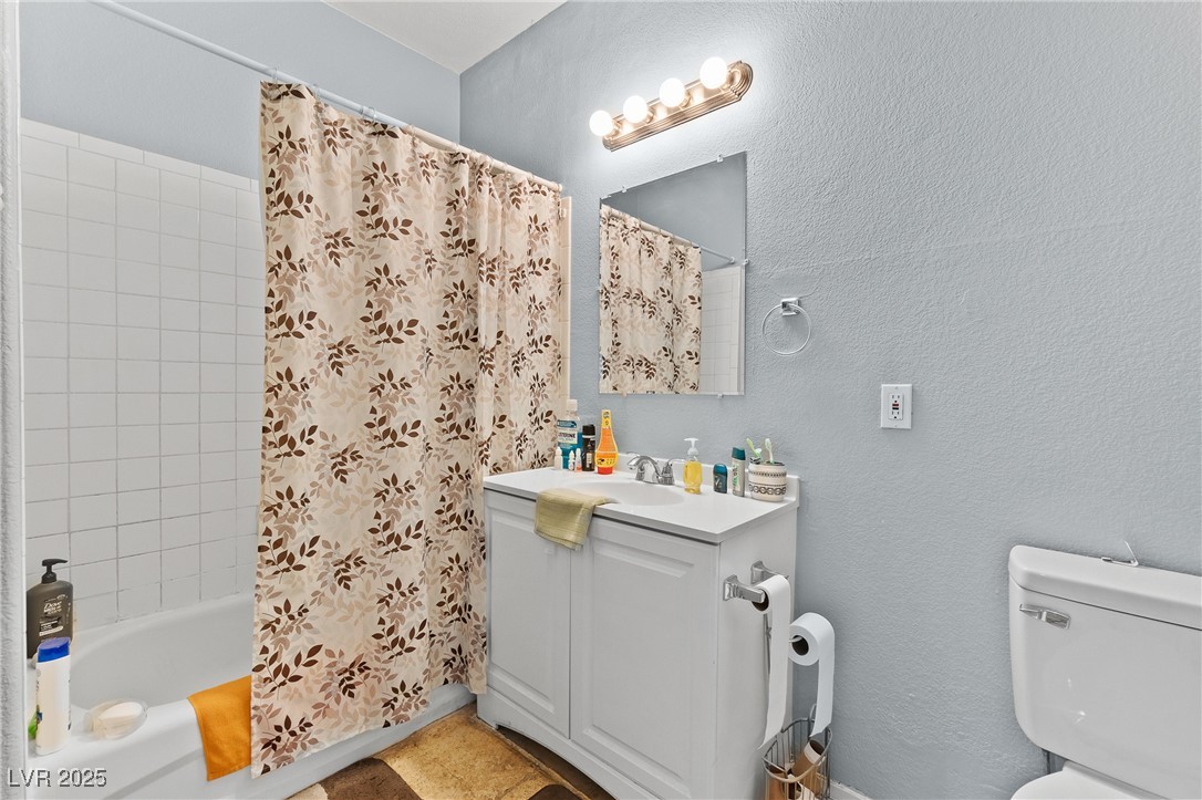 2060 Rancho Lake Drive 103 Property Photo 10