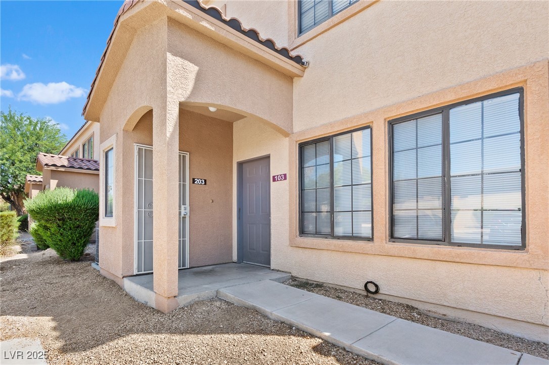2060 Rancho Lake Drive 103 Property Photo 12