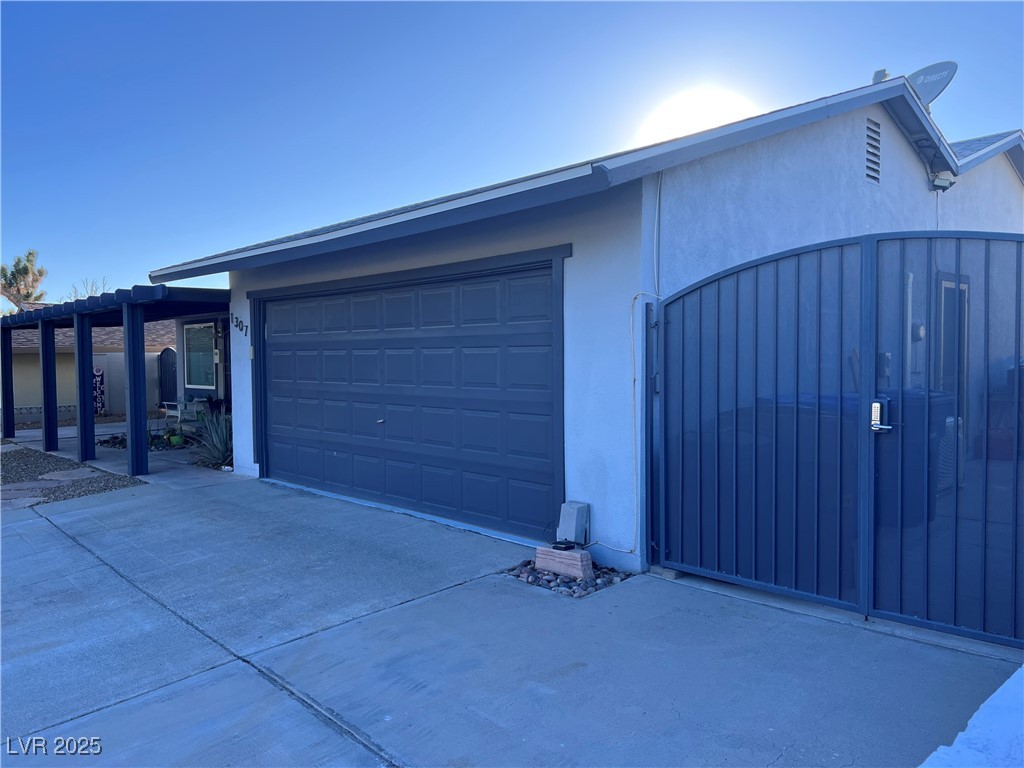1307 Appaloosa Road Property Photo 6