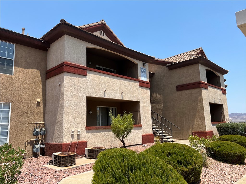231 West Horizon Ridge Parkway 2927