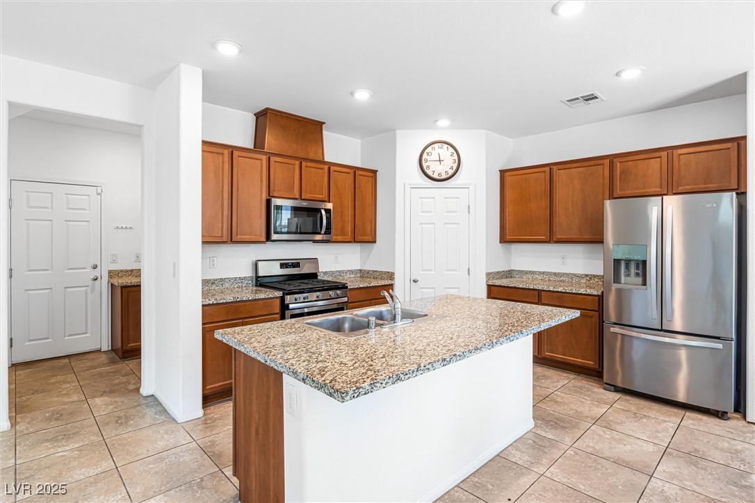 5276 Steptoe Street Property Photo 10