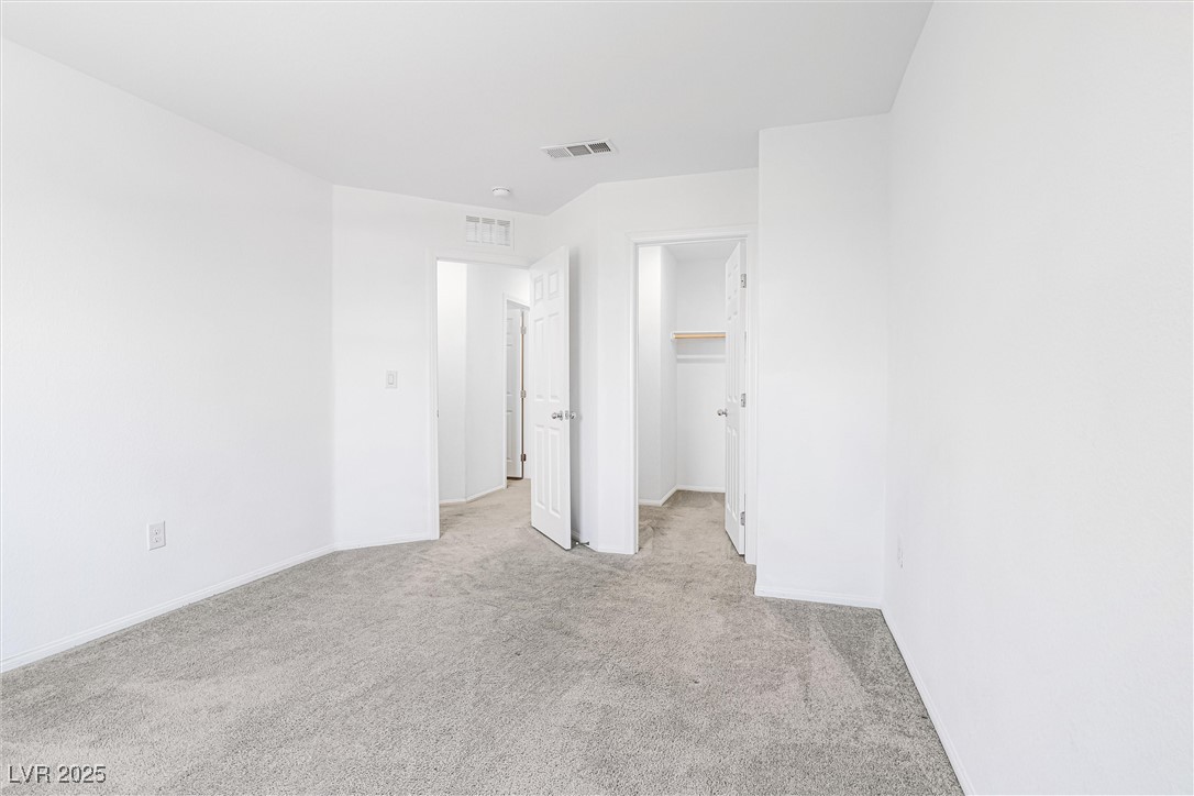5276 Steptoe Street Property Photo 16