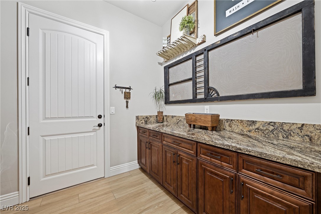 421 Foxhall Road Property Photo 19