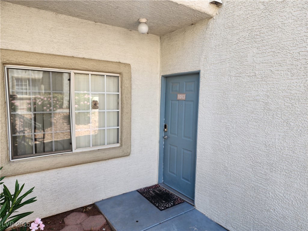 3318 North Decatur Boulevard 1013 Property Photo 4