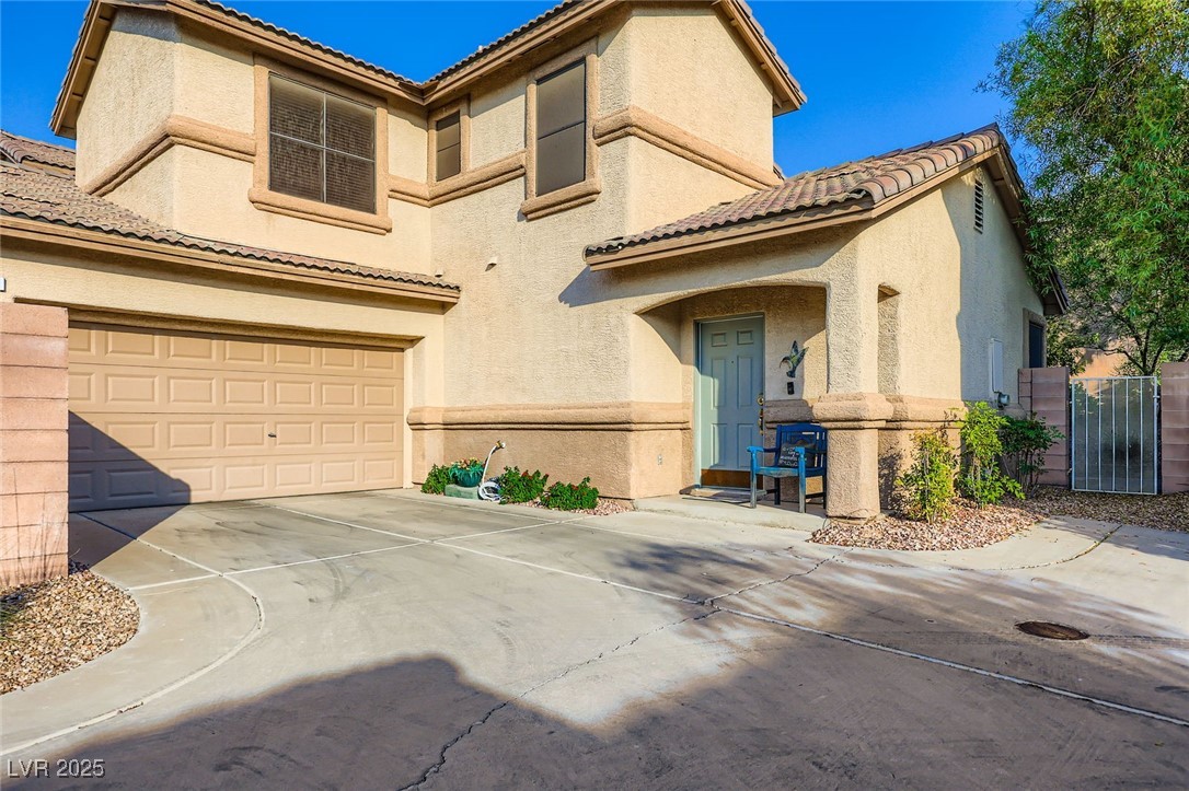 1433 Evening Song Avenue Property Photo 1